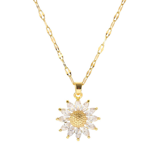 18K gold plated Stainless steel  Flowers necklace.